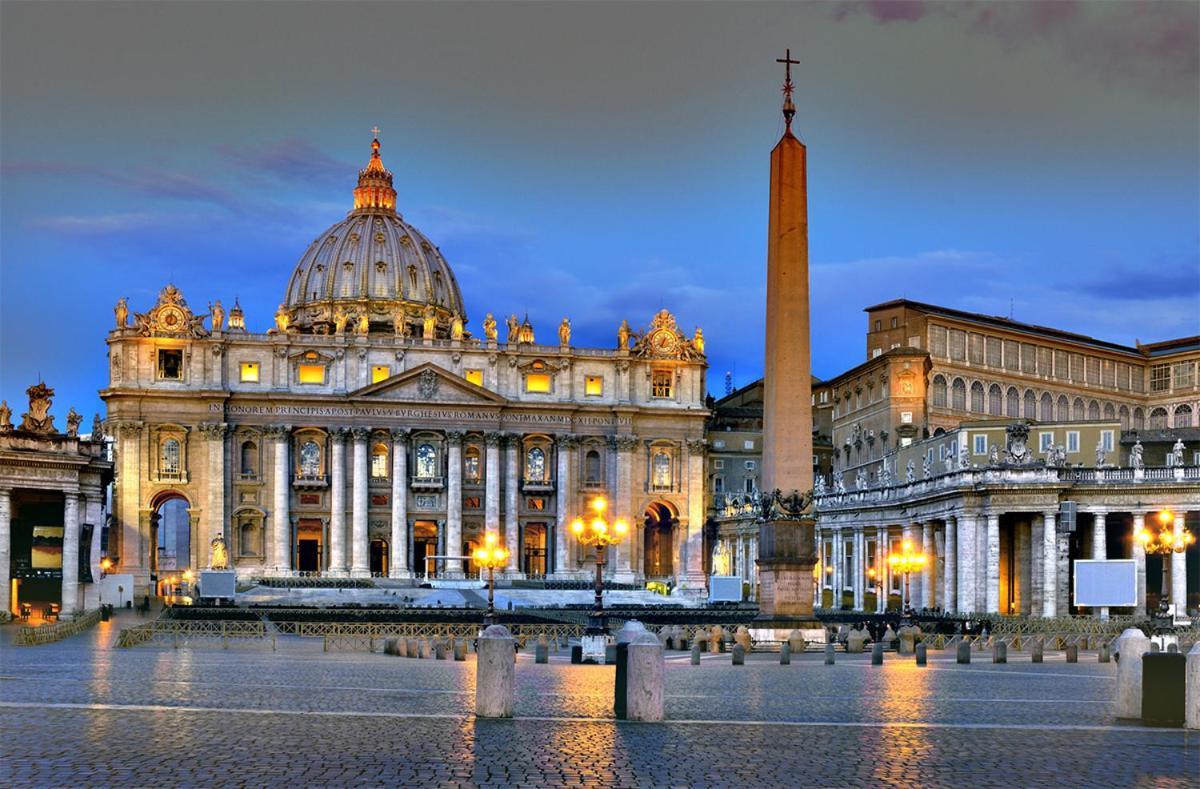 Tlv Navona, Rome